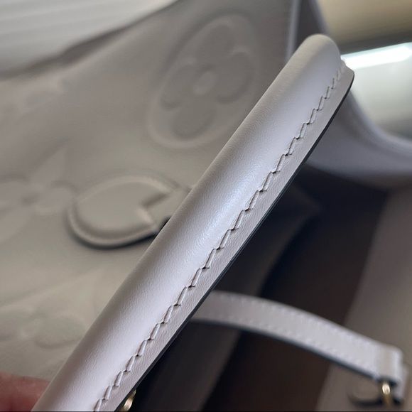 Louis Vuitton Onthego Creme Empreinte GM Limited Edition - Picture 10 of 15